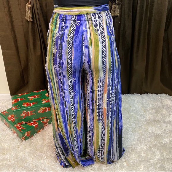 Wide Leg Pants In Blue Patterns - Picture 3 of 4
